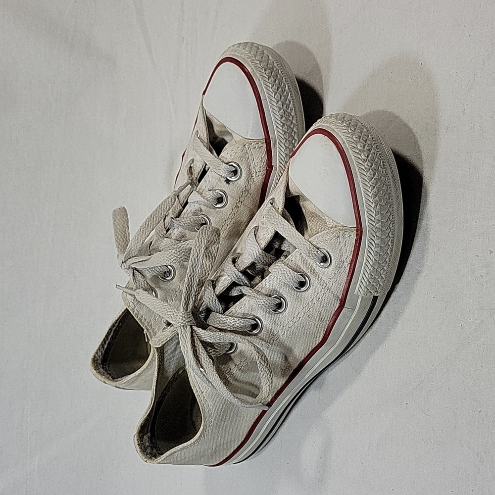 Converse All Stars, Size 7